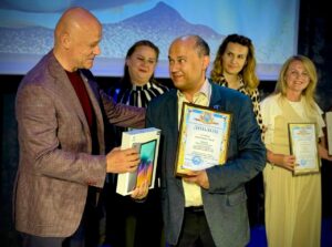 Відбулося нагородження переможців міського конкурсу «ОСВІТНЯ ПЕРЛИНА ОДЕСИ», Всеукраїнських учнівських олімпіад та МАН
