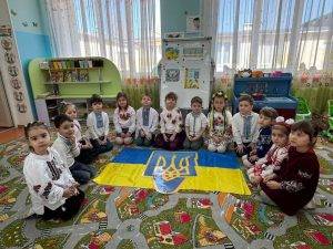 У закладах освіти відзначили День Державного Герба України