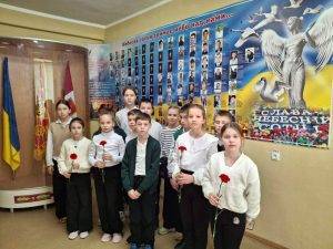 Ушанування пам’яті Героїв Небесної Сотні у закладах освіти міста