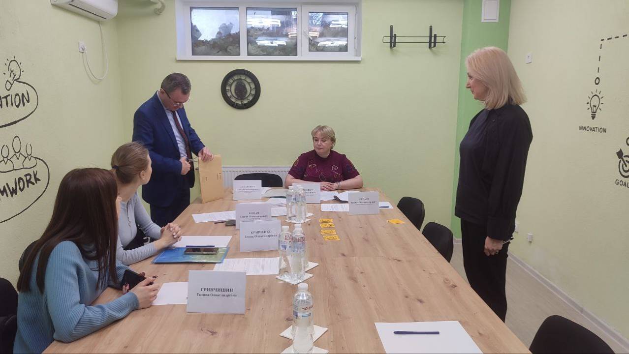Проведено конкурс на посаду директора Одеського ліцею №1 ім. А. П. Бистріної