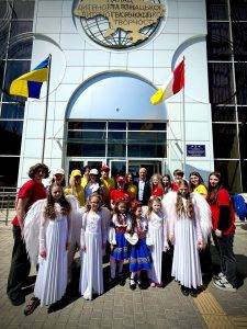 Благодійний марафон «До світлого дня – світлі вчинки»